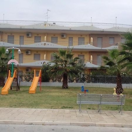 Residence Albadorata Campomarino (Campobasso) Exterior photo