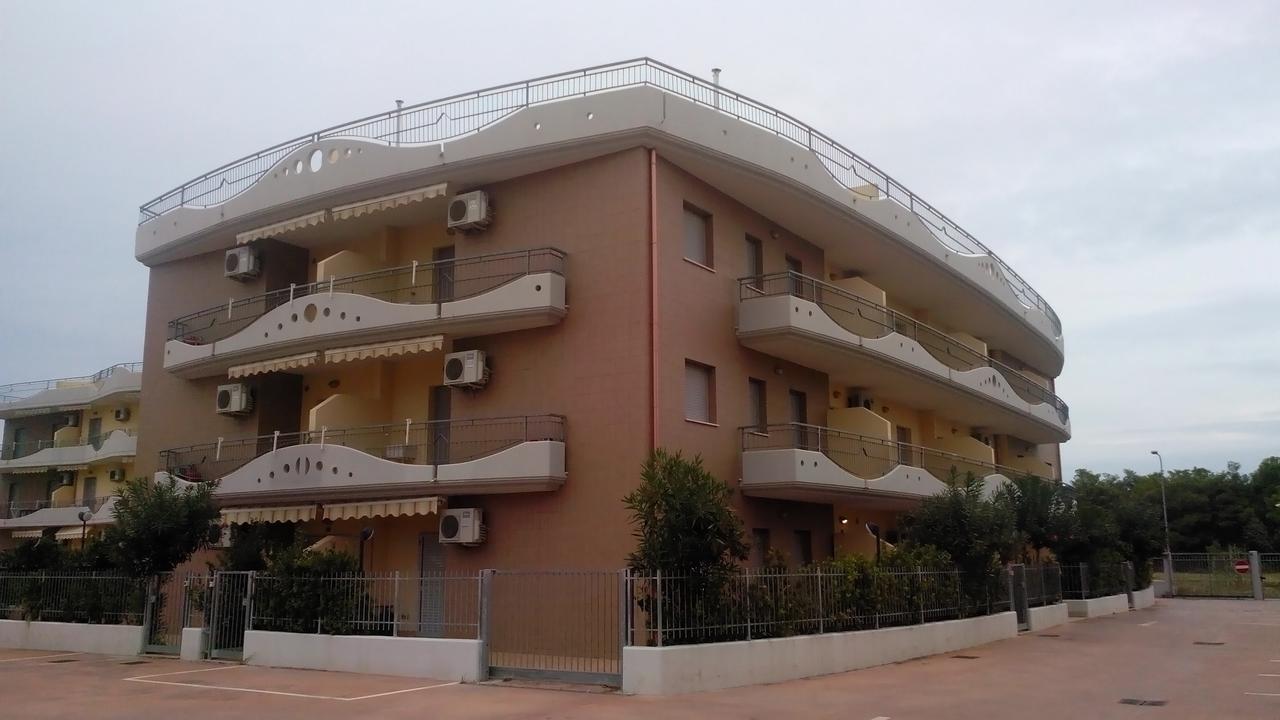 Residence Albadorata Campomarino (Campobasso) Exterior photo