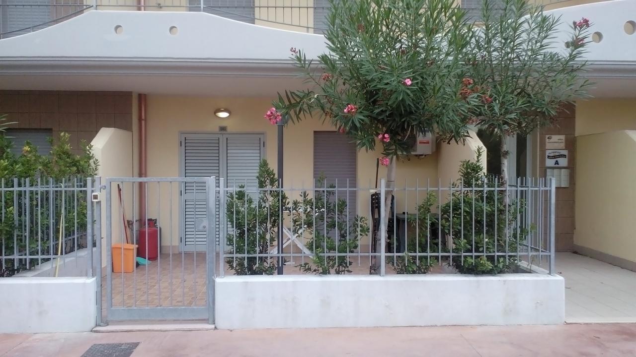 Residence Albadorata Campomarino (Campobasso) Exterior photo